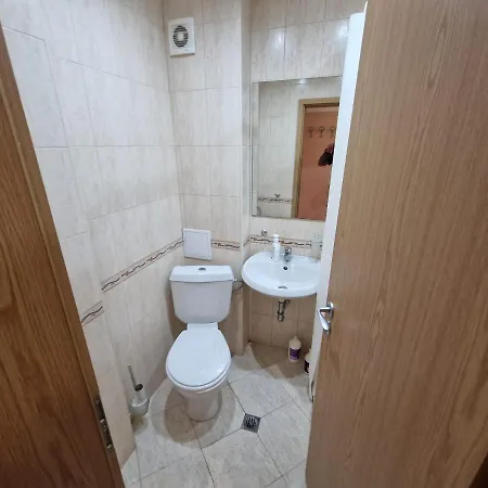 公寓 Sea View Apartment, Village, A2. 拉夫达