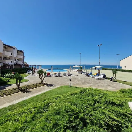 公寓 Sea View Apartment, Village, A2. 拉夫达
