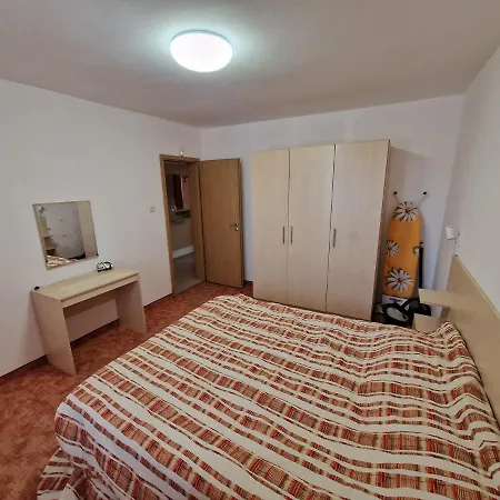شقة Sea View Apartment, Village, A2.
